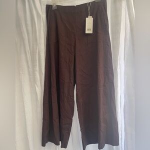 VINCE classy wide leg trousers. Retail $263. Brand new.